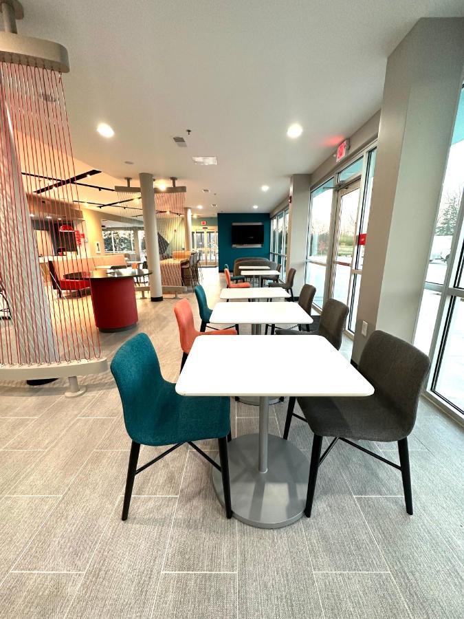 Avid Hotels - Fort Wayne North By Ihg Exteriör bild