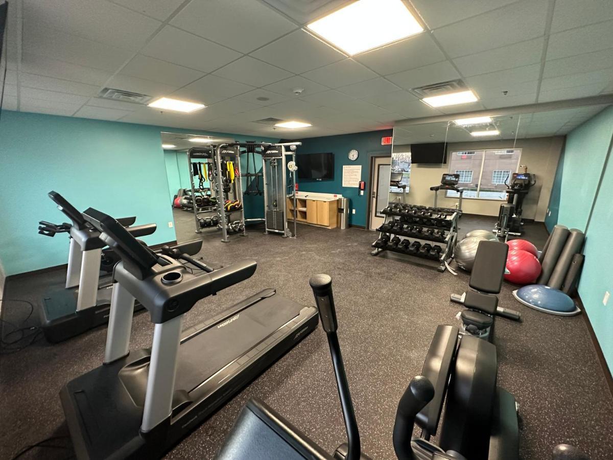 Avid Hotels - Fort Wayne North By Ihg Exteriör bild