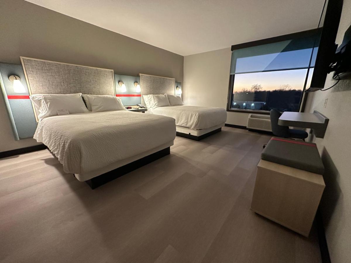 Avid Hotels - Fort Wayne North By Ihg Exteriör bild