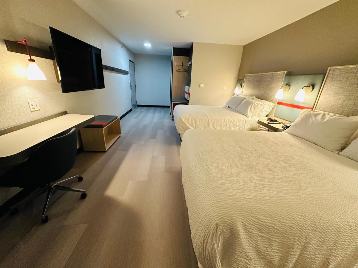 Avid Hotels - Fort Wayne North By Ihg Exteriör bild