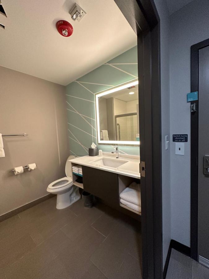 Avid Hotels - Fort Wayne North By Ihg Exteriör bild
